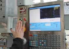 https://job-industrie.com/wp-content/uploads/2020/02/Emploi-de-régleur-HF.-Métiers-La-conduite-déquipements-dusinage-236x168.jpg