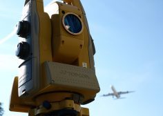 https://job-industrie.com/wp-content/uploads/2020/02/Géomètre-Mesures-topographiques-236x168.jpg